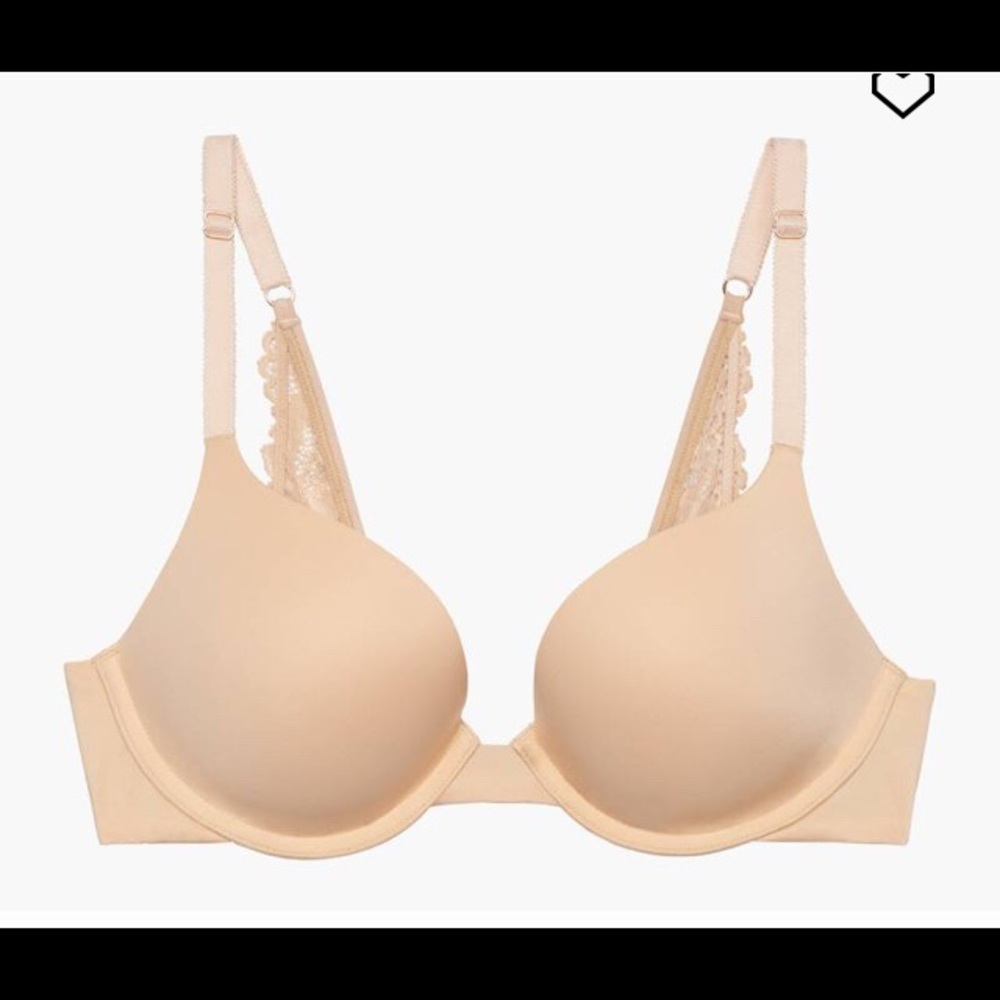 Rihanna Savage x Fenty Push up Bra
